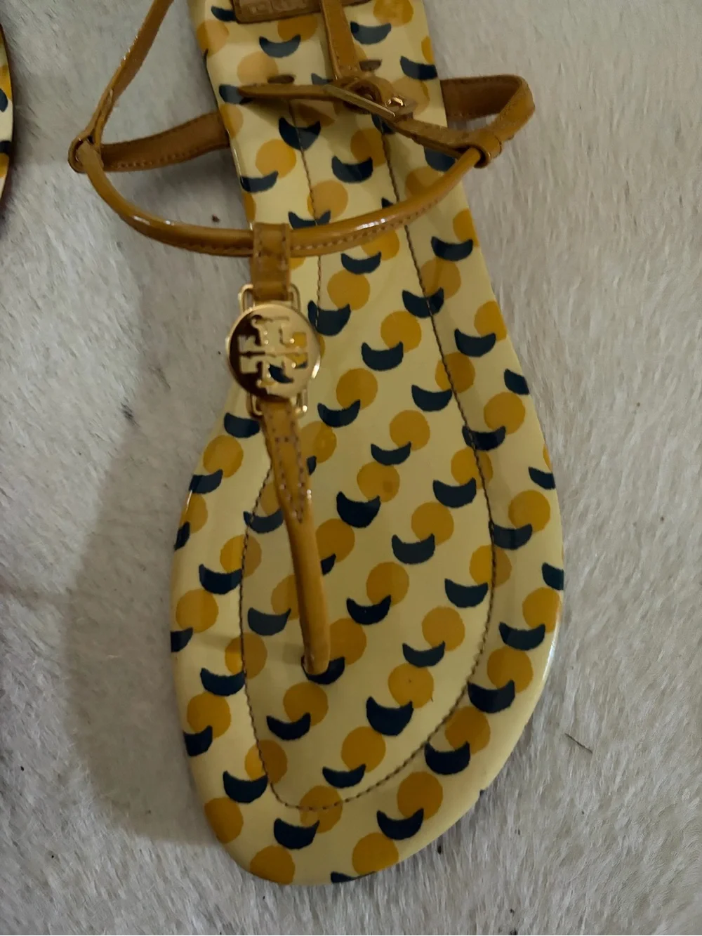 Tory Burch Yellow & Navy Patterned Insole Tan Logo Strappy Sandals